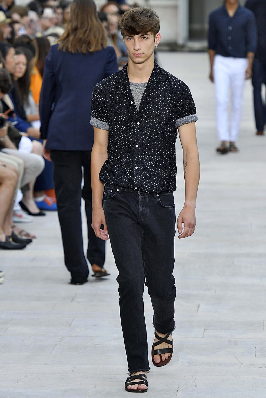 Fashion Week Paris Spring/Summer 2019 look 19 from the Officine Générale collection menswear