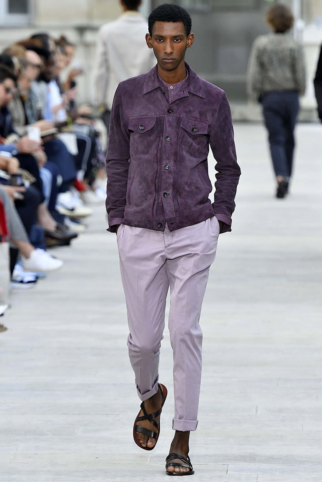 Fashion Week Paris Spring/Summer 2019 look 37 from the Officine Générale collection 男装