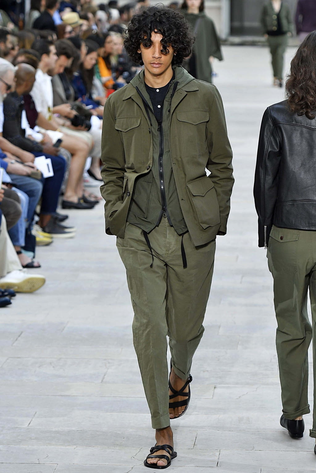 Fashion Week Paris Spring/Summer 2019 look 39 from the Officine Générale collection menswear