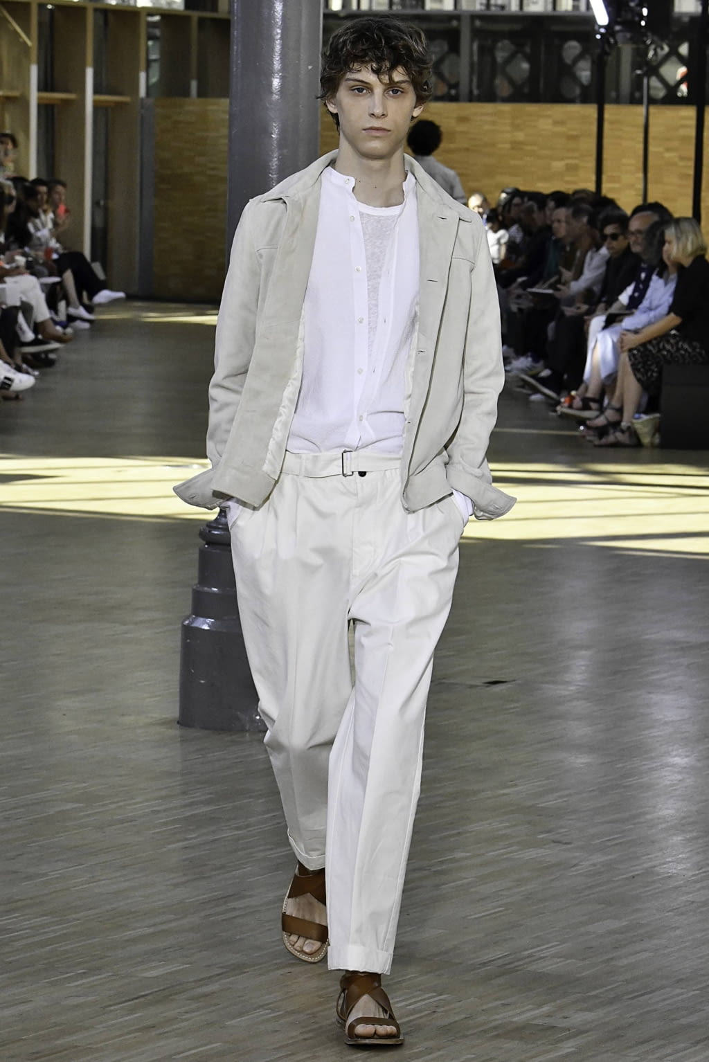 Fashion Week Paris Spring/Summer 2020 look 26 from the Officine Générale collection menswear