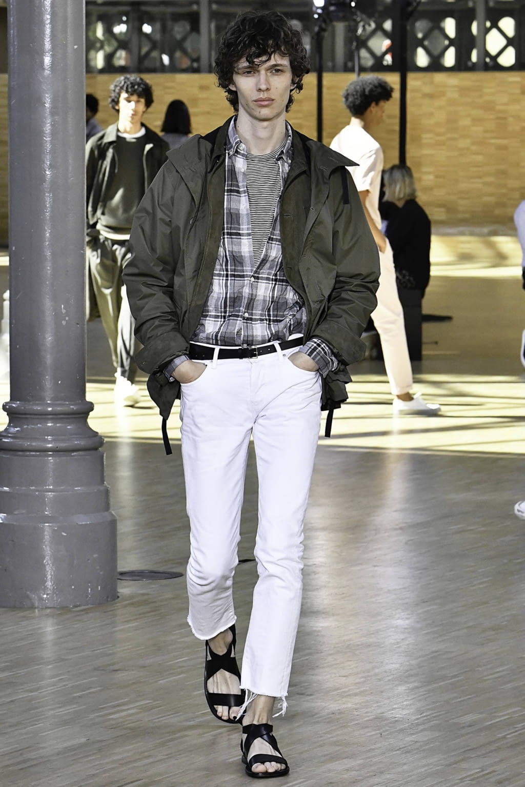 Fashion Week Paris Spring/Summer 2020 look 36 from the Officine Générale collection menswear