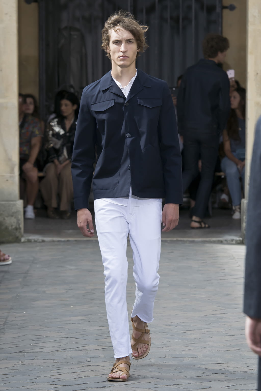 Fashion Week Paris Spring/Summer 2018 look 16 from the Officine Générale collection menswear
