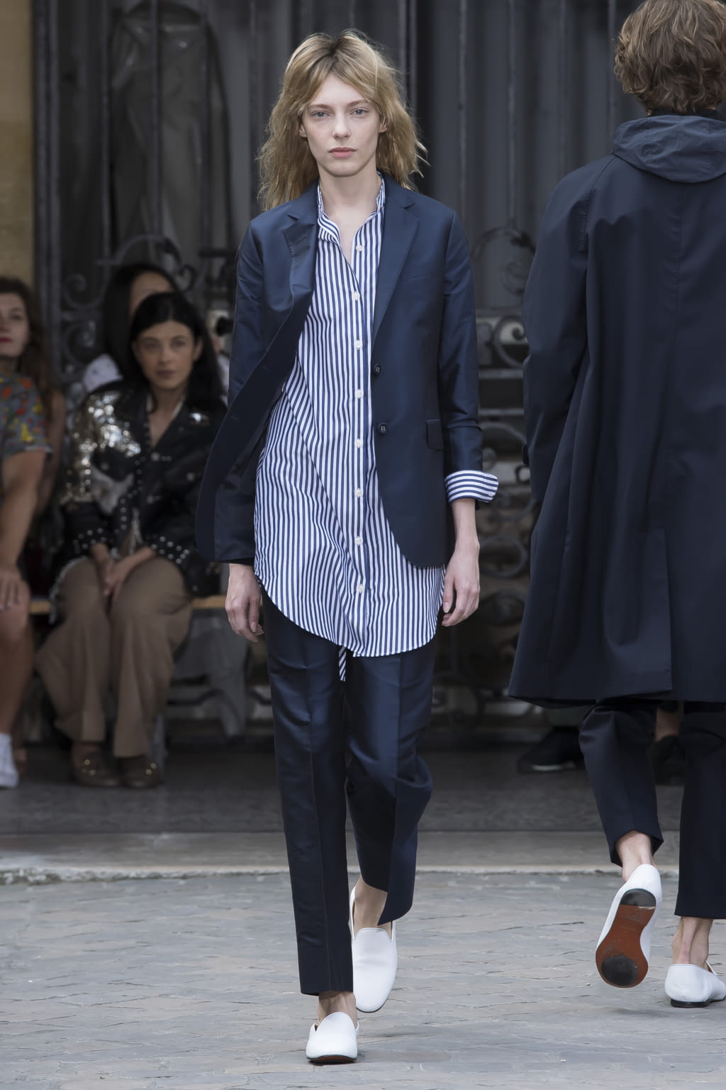 Fashion Week Paris Spring/Summer 2018 look 9 from the Officine Générale collection menswear