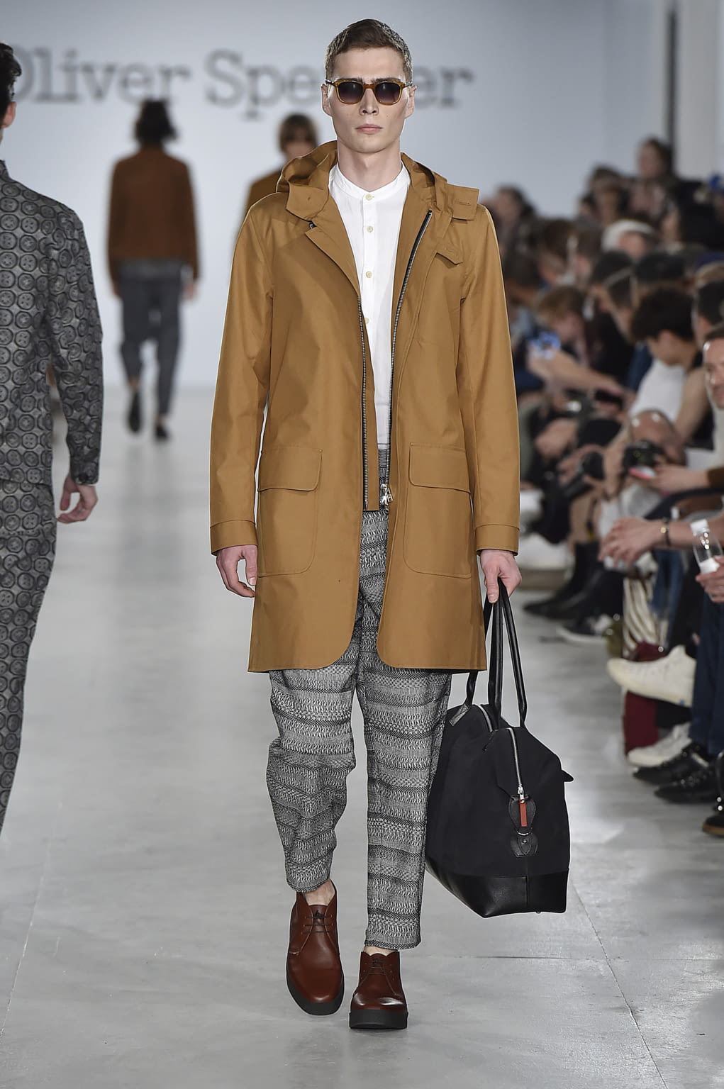 Fashion Week London Spring/Summer 2017 look 27 from the Oliver Spencer collection menswear