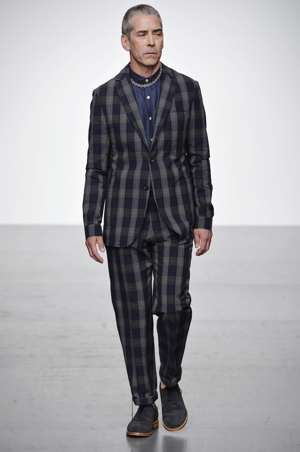 Fashion Week London Spring/Summer 2018 look 17 from the Oliver Spencer collection menswear