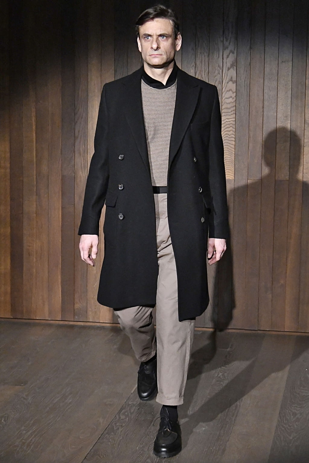 Fashion Week London Fall/Winter 2019 look 9 from the Oliver Spencer collection menswear