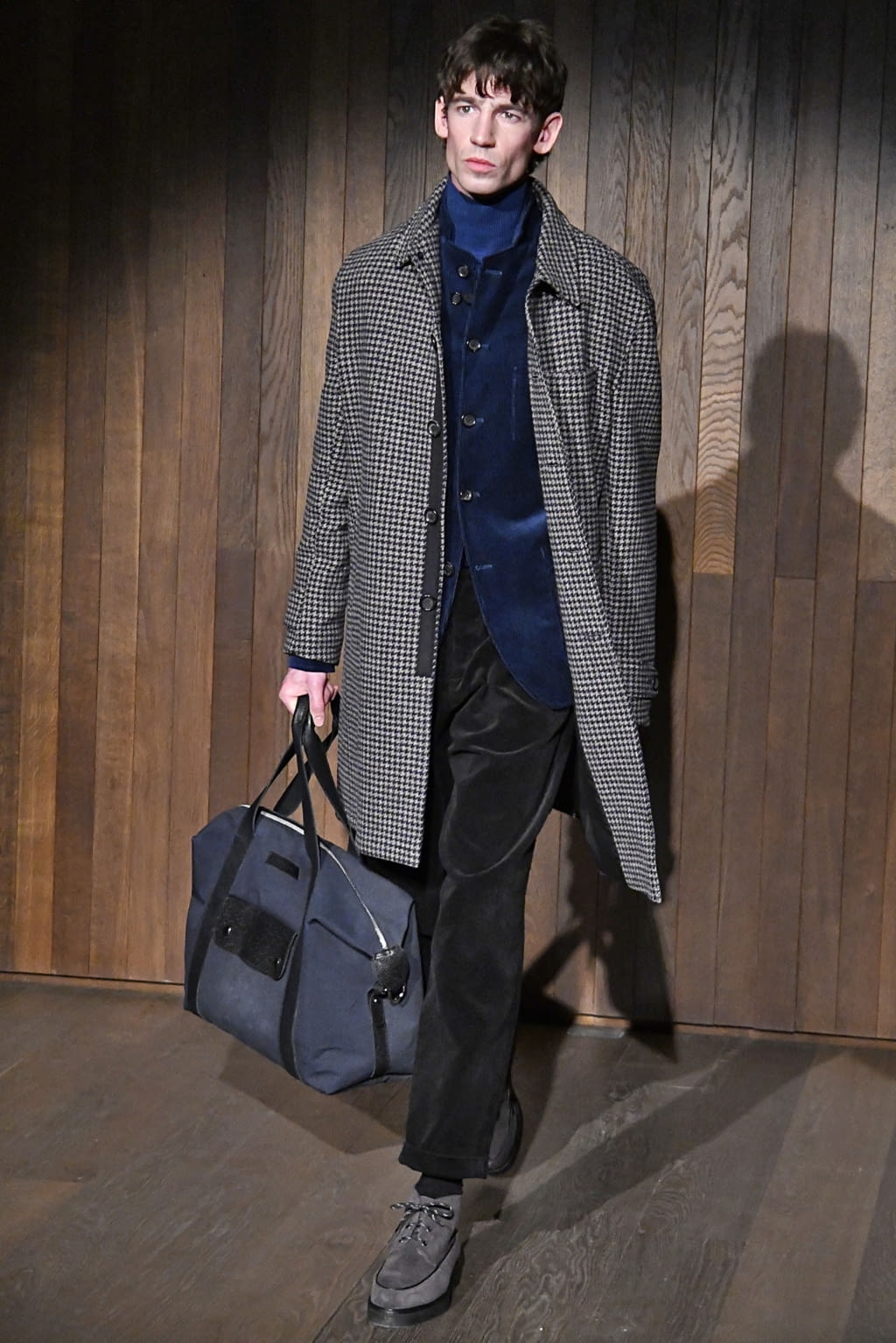 Fashion Week London Fall/Winter 2019 look 11 from the Oliver Spencer collection menswear