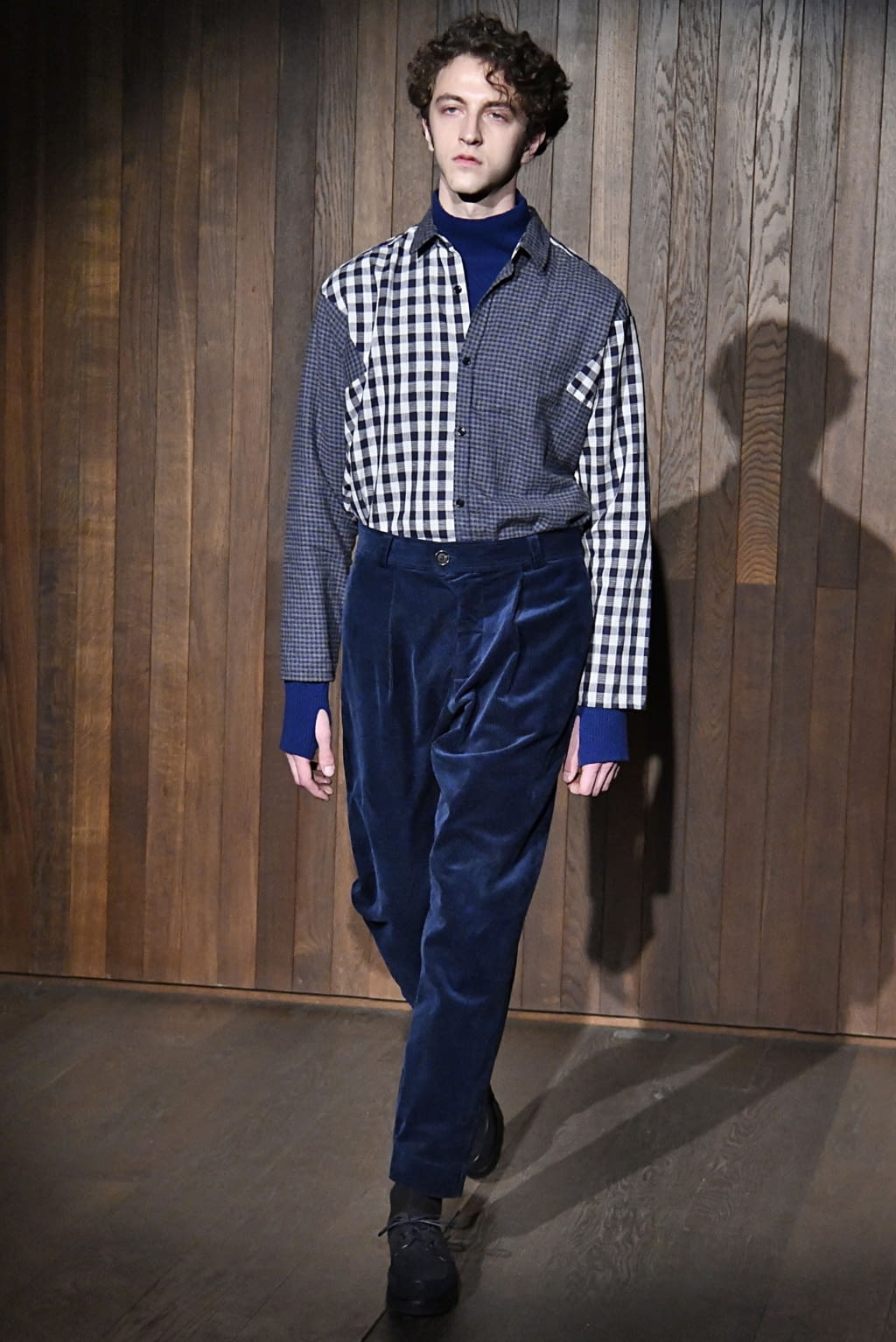 Fashion Week London Fall/Winter 2019 look 15 from the Oliver Spencer collection 男装