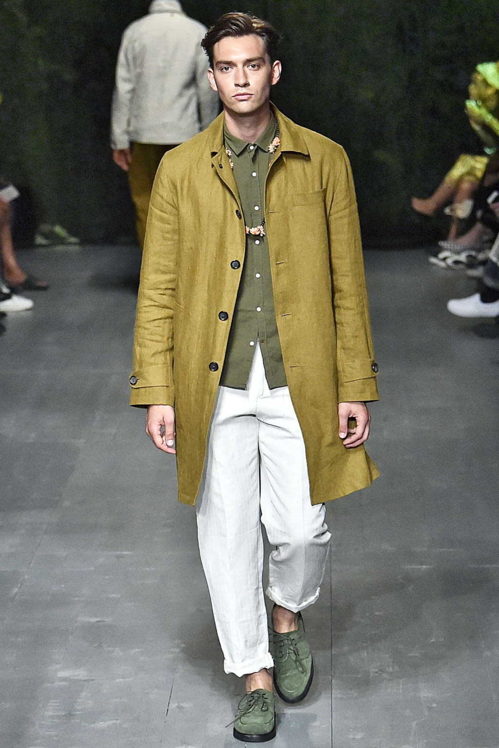 Fashion Week London Spring/Summer 2019 look 29 from the Oliver Spencer collection menswear