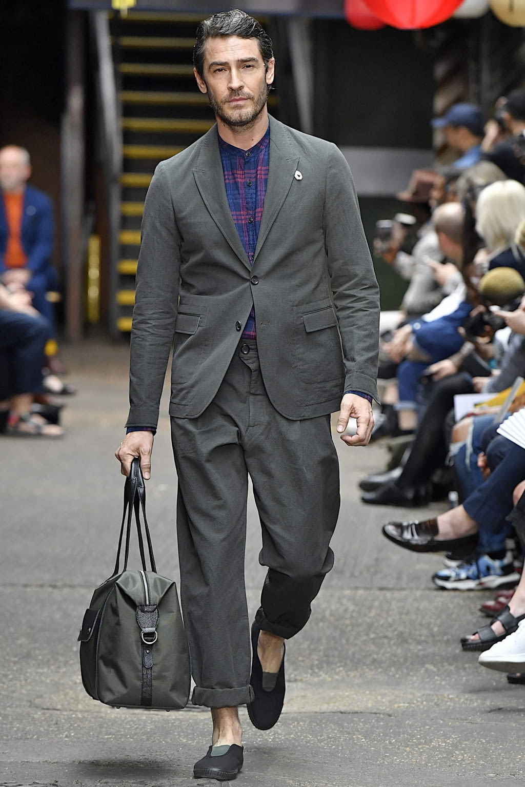Fashion Week London Spring/Summer 2020 look 19 from the Oliver Spencer collection 男装