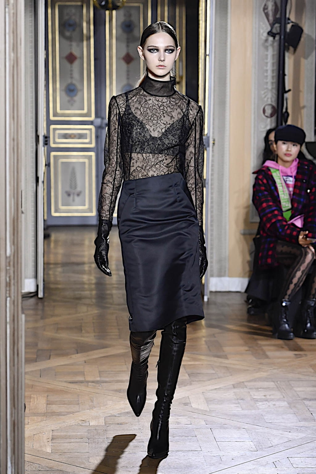 Fashion Week Paris Fall/Winter 2020 look 19 from the Olivier Theyskens collection womenswear