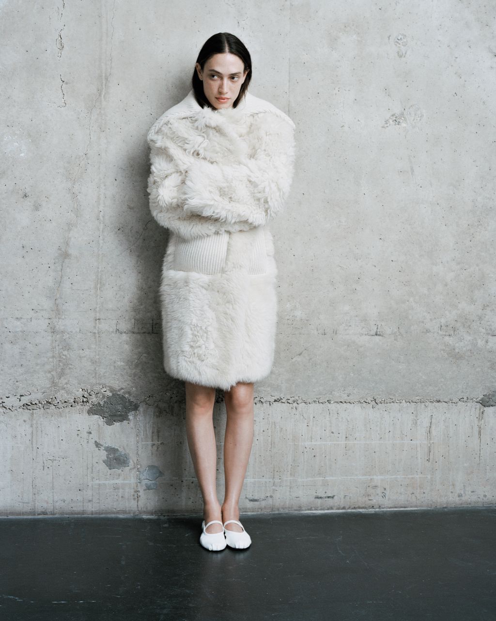 Fashion Week Paris Fall/Winter 2023 look 3 de la collection Loulou Studio womenswear