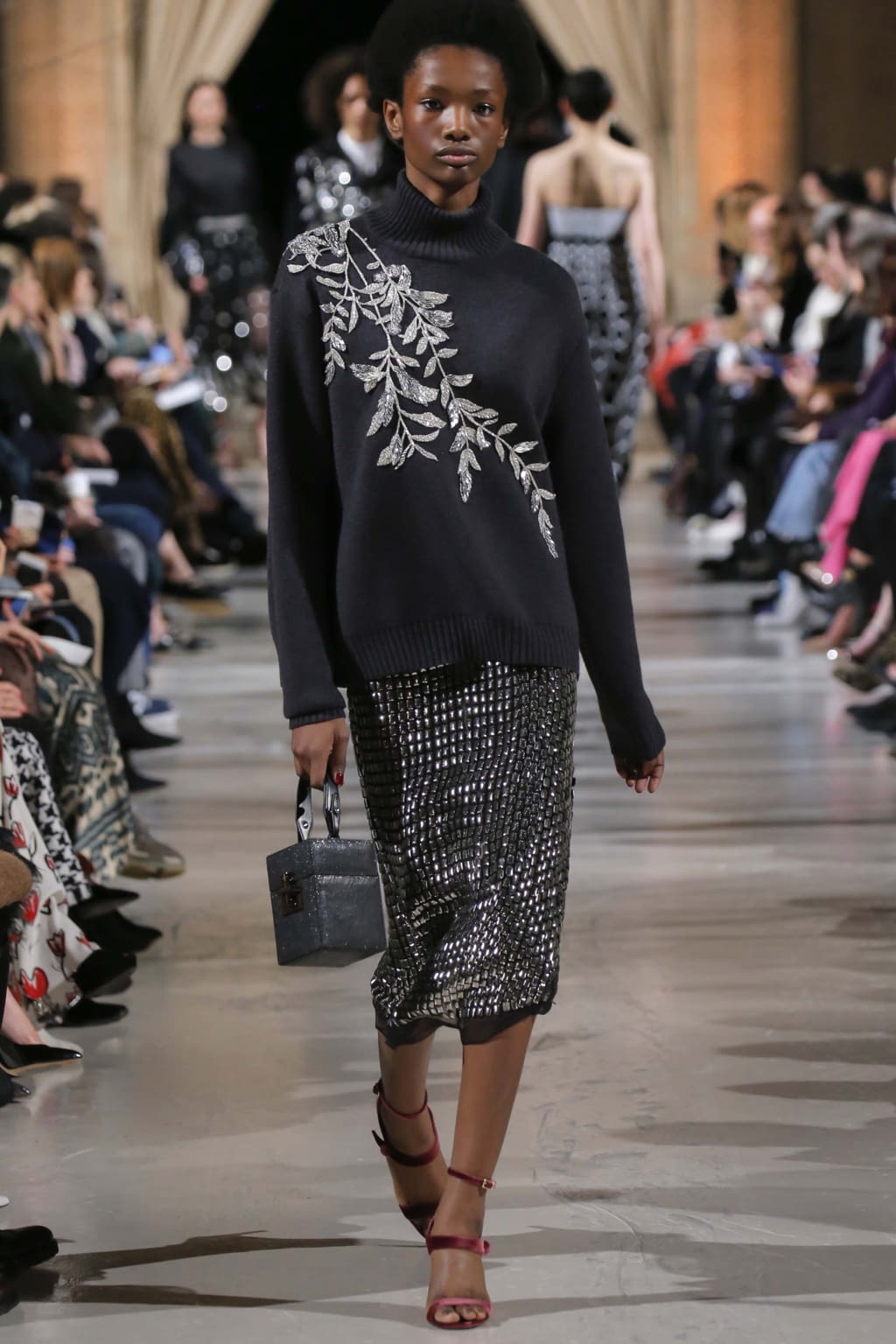 Fashion Week New York Fall/Winter 2018 look 45 from the Oscar de la Renta collection womenswear