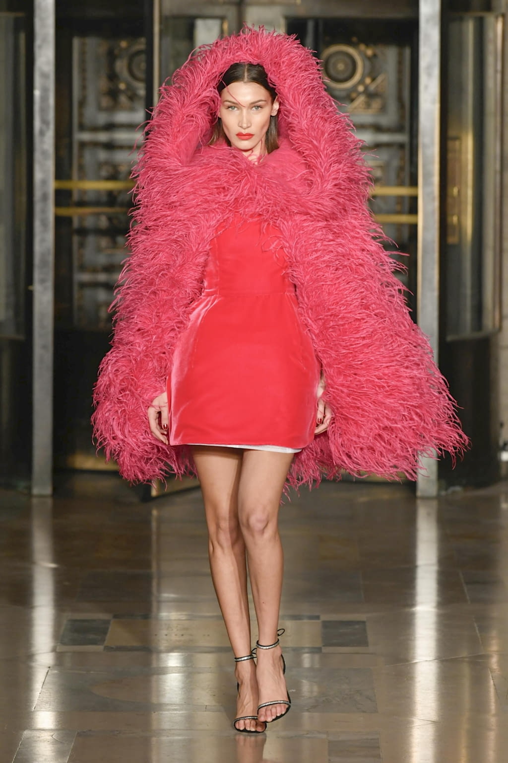 Fashion Week New York Fall/Winter 2020 look 51 from the Oscar de la Renta collection womenswear