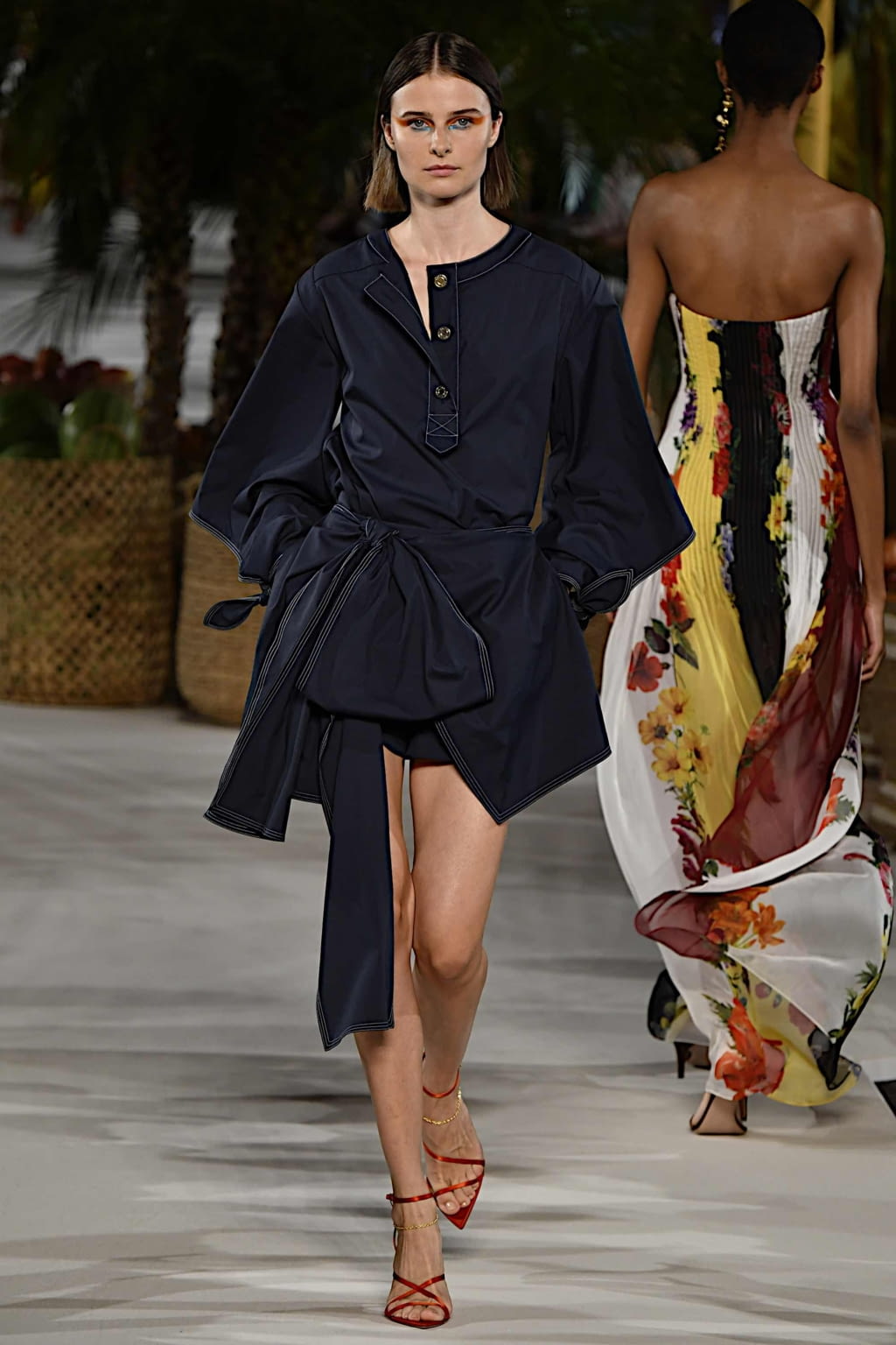 Fashion Week New York Spring/Summer 2020 look 5 from the Oscar de la Renta collection womenswear