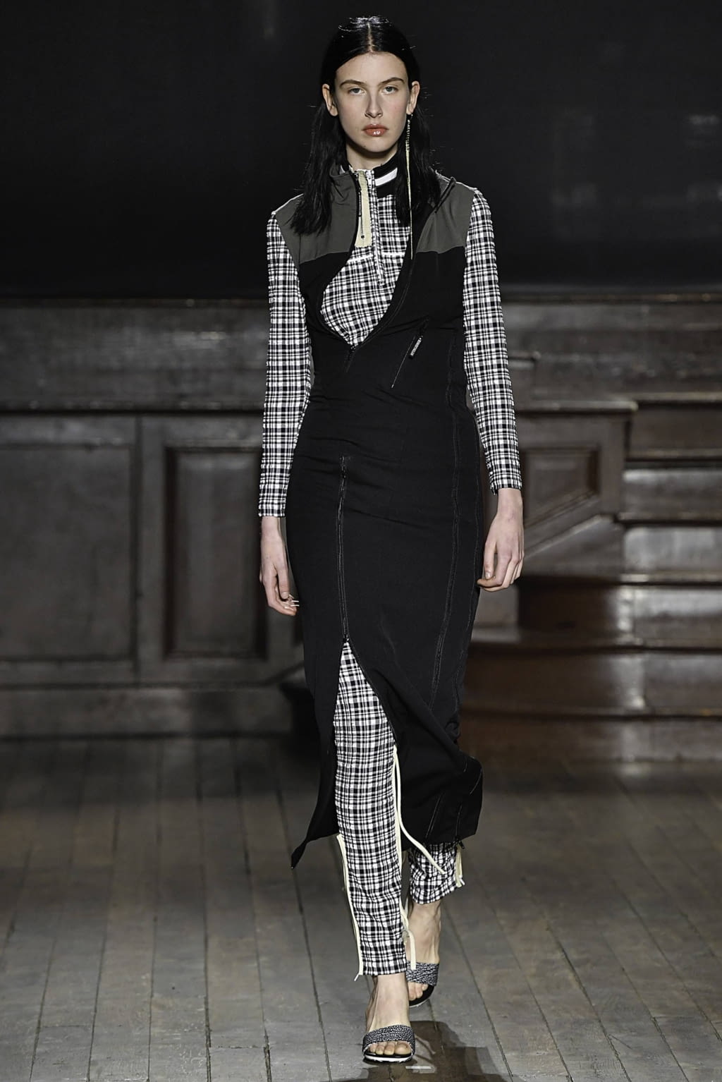 Fashion Week Paris Fall/Winter 2019 look 10 from the Ottolinger collection 女装