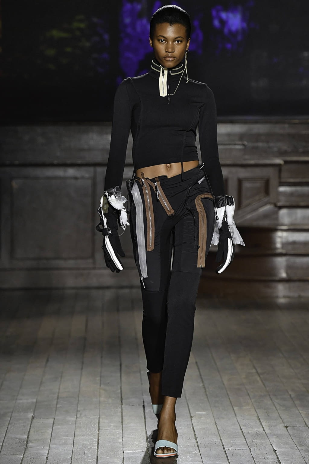 Fashion Week Paris Fall/Winter 2019 look 11 from the Ottolinger collection 女装