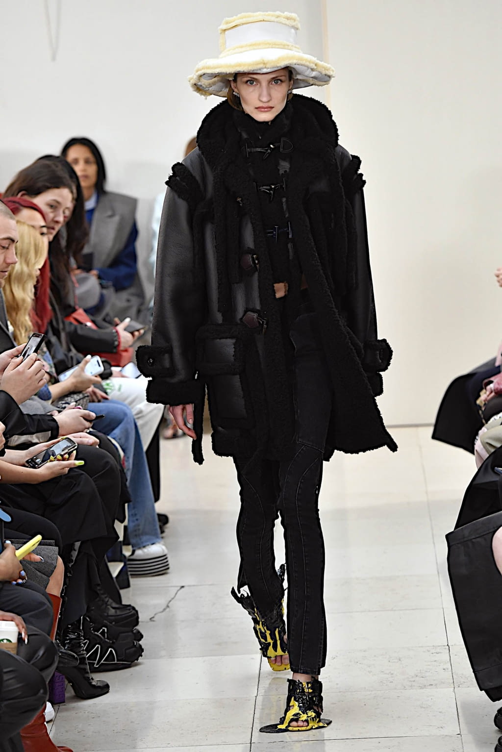 Fashion Week Paris Fall/Winter 2020 look 14 from the Ottolinger collection womenswear