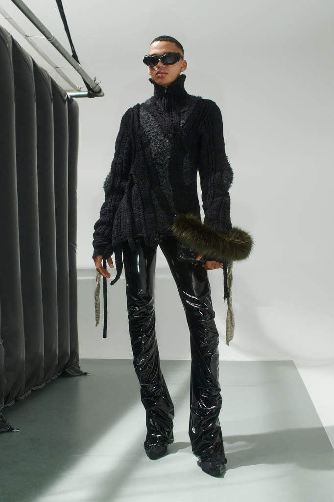 Fashion Week Paris Fall/Winter 2022 look 33 de la collection Ottolinger womenswear