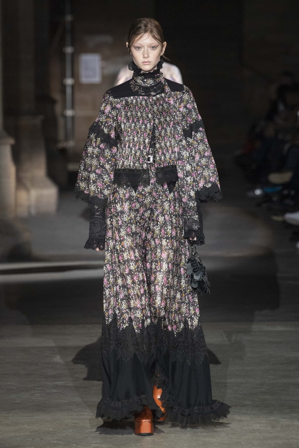 Fashion Week Paris Fall/Winter 2020 look 7 from the Rabanne collection womenswear