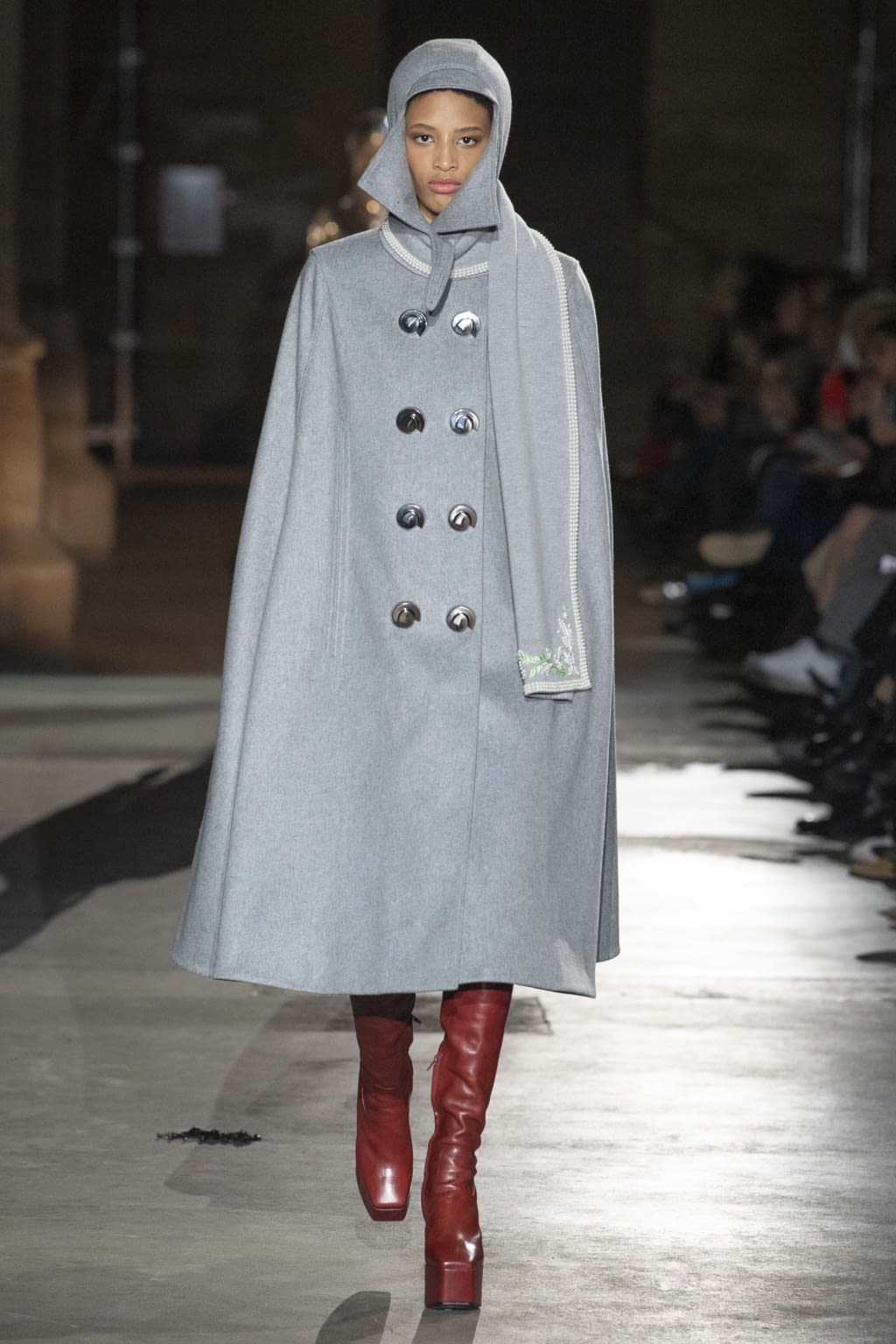Fashion Week Paris Fall/Winter 2020 look 6 from the Rabanne collection womenswear