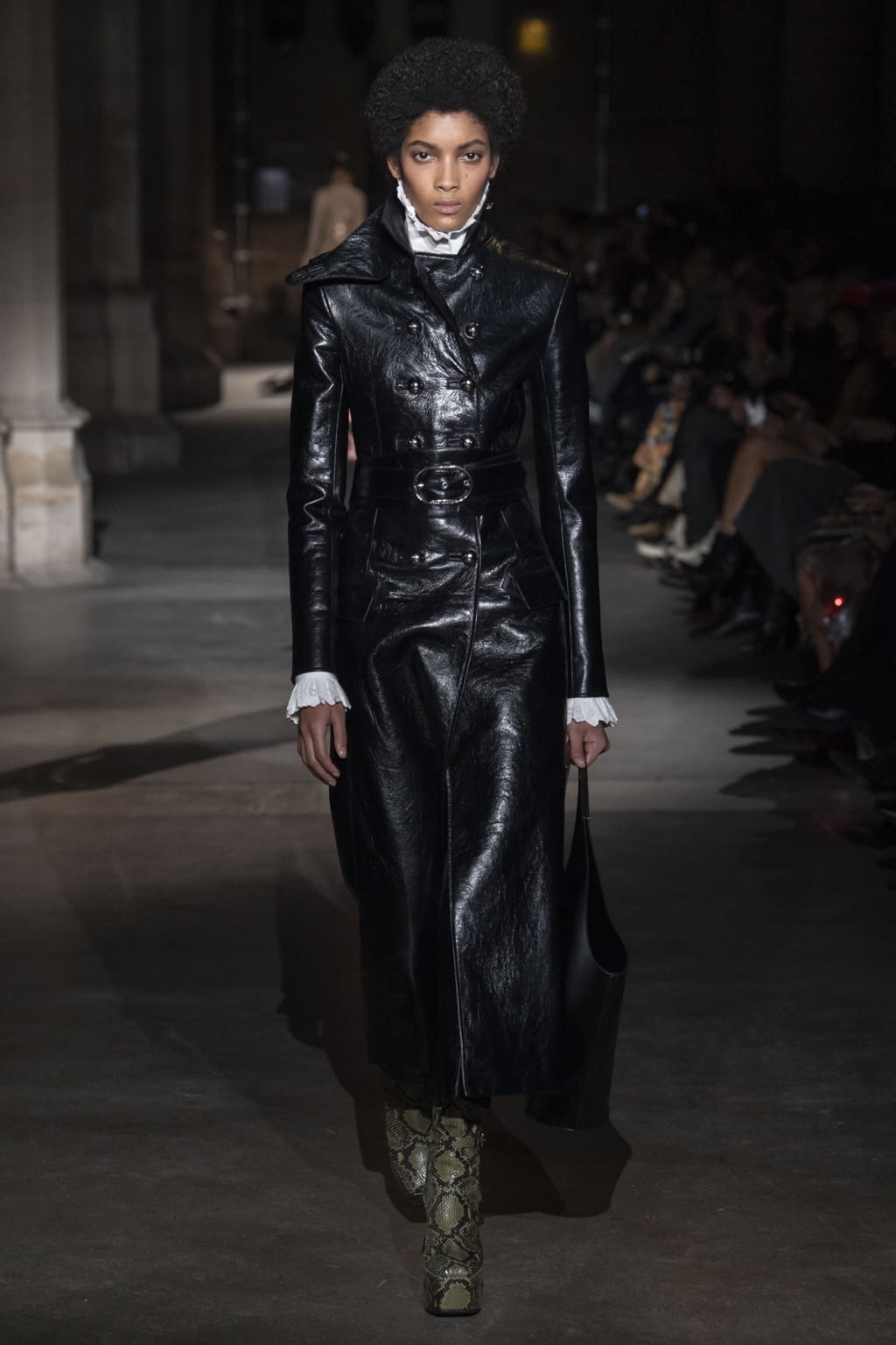 Fashion Week Paris Fall/Winter 2020 look 15 from the Rabanne collection womenswear