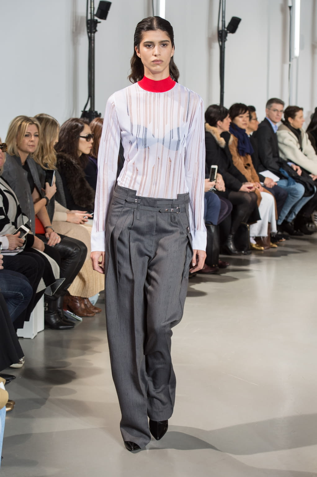 Fashion Week Paris Fall/Winter 2016 look 5 de la collection Rabanne womenswear