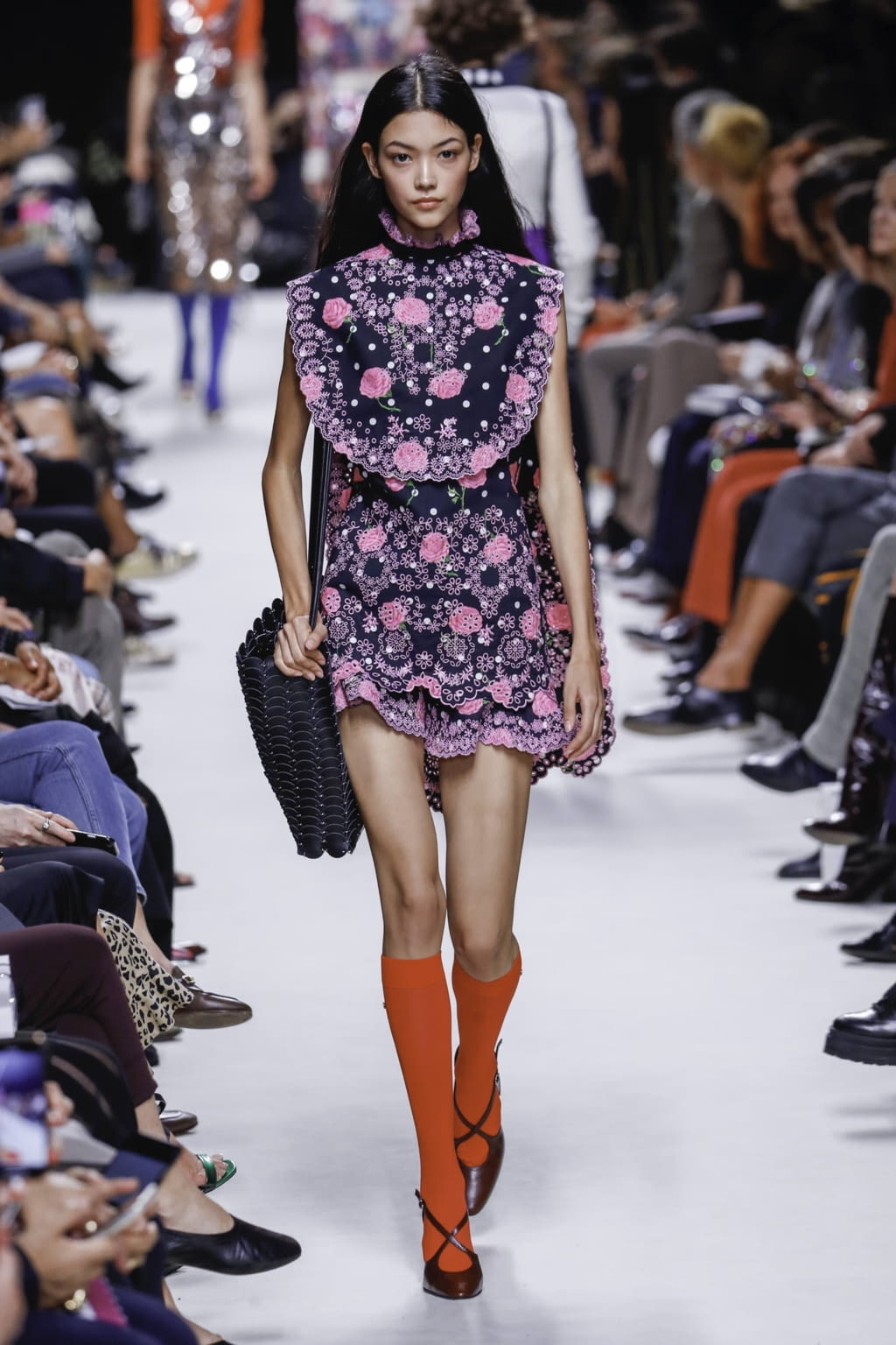 Fashion Week Paris Spring/Summer 2020 look 6 de la collection Rabanne womenswear