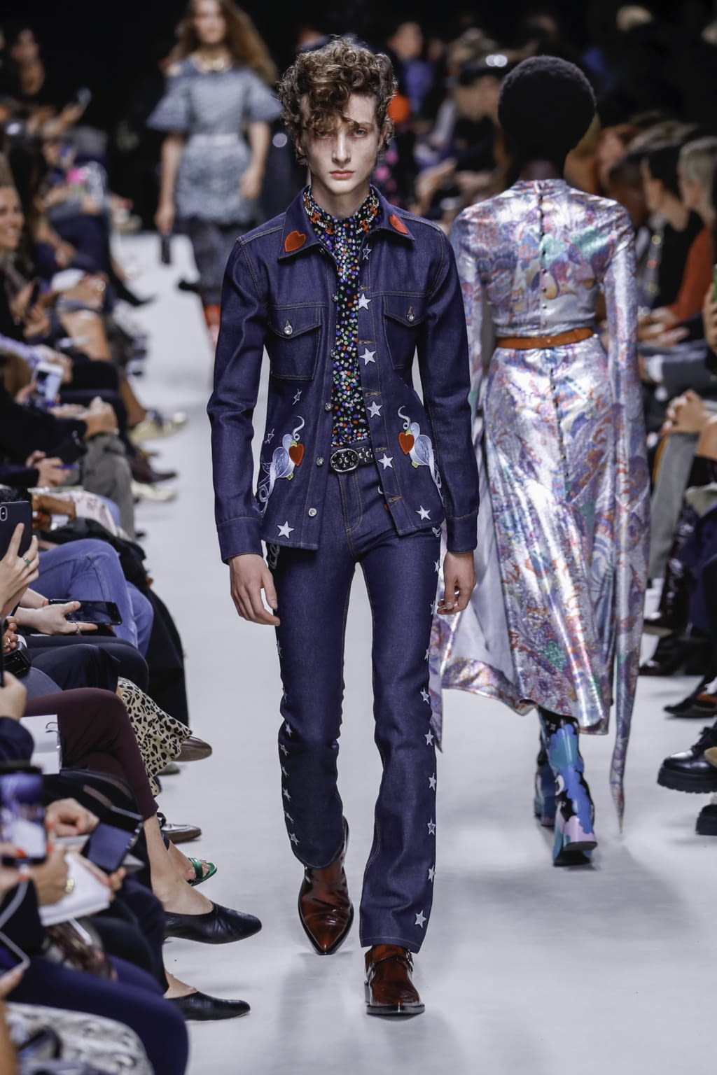 Fashion Week Paris Spring/Summer 2020 look 20 from the Rabanne collection 男装