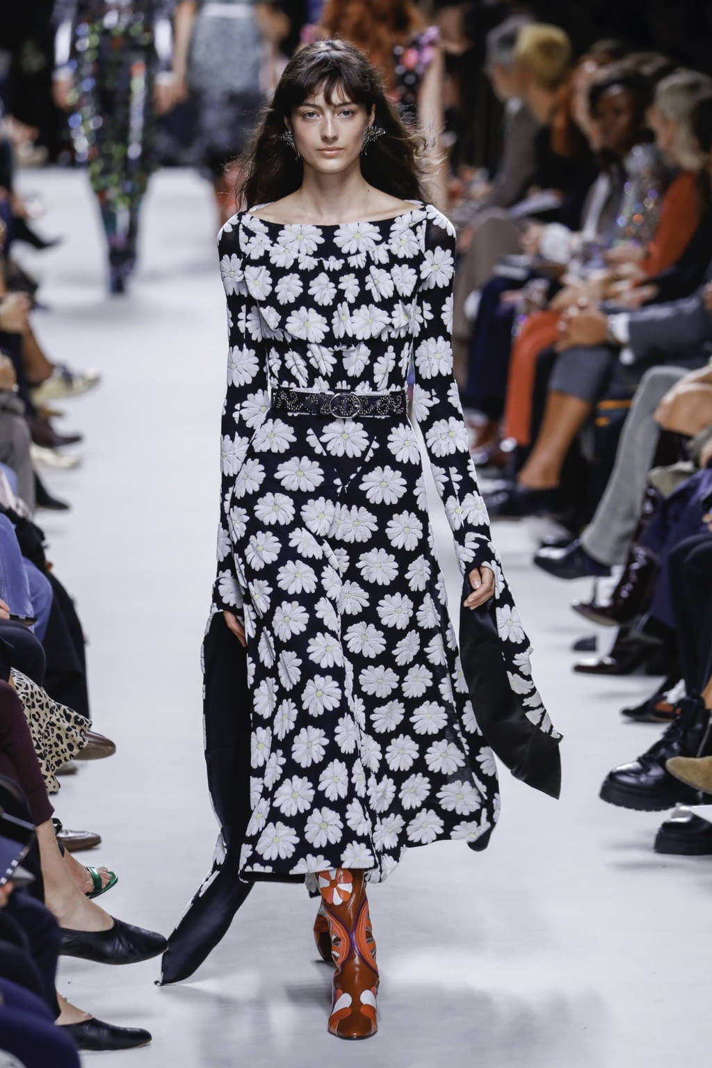 Fashion Week Paris Spring/Summer 2020 look 25 de la collection Rabanne womenswear