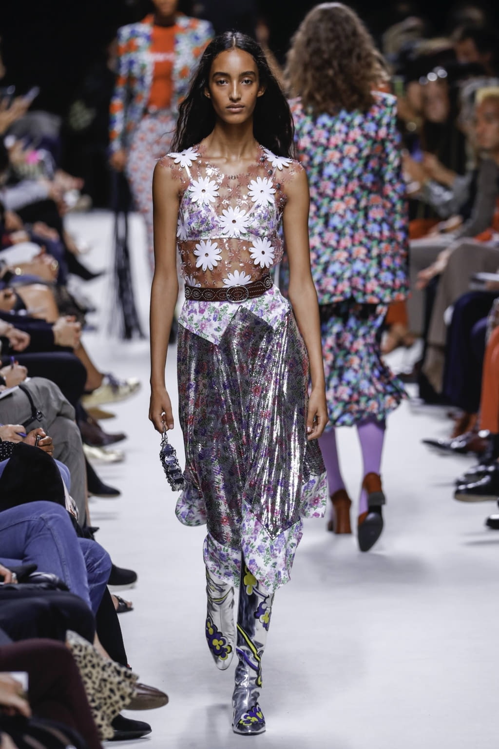 Fashion Week Paris Spring/Summer 2020 look 41 from the Rabanne collection 女装