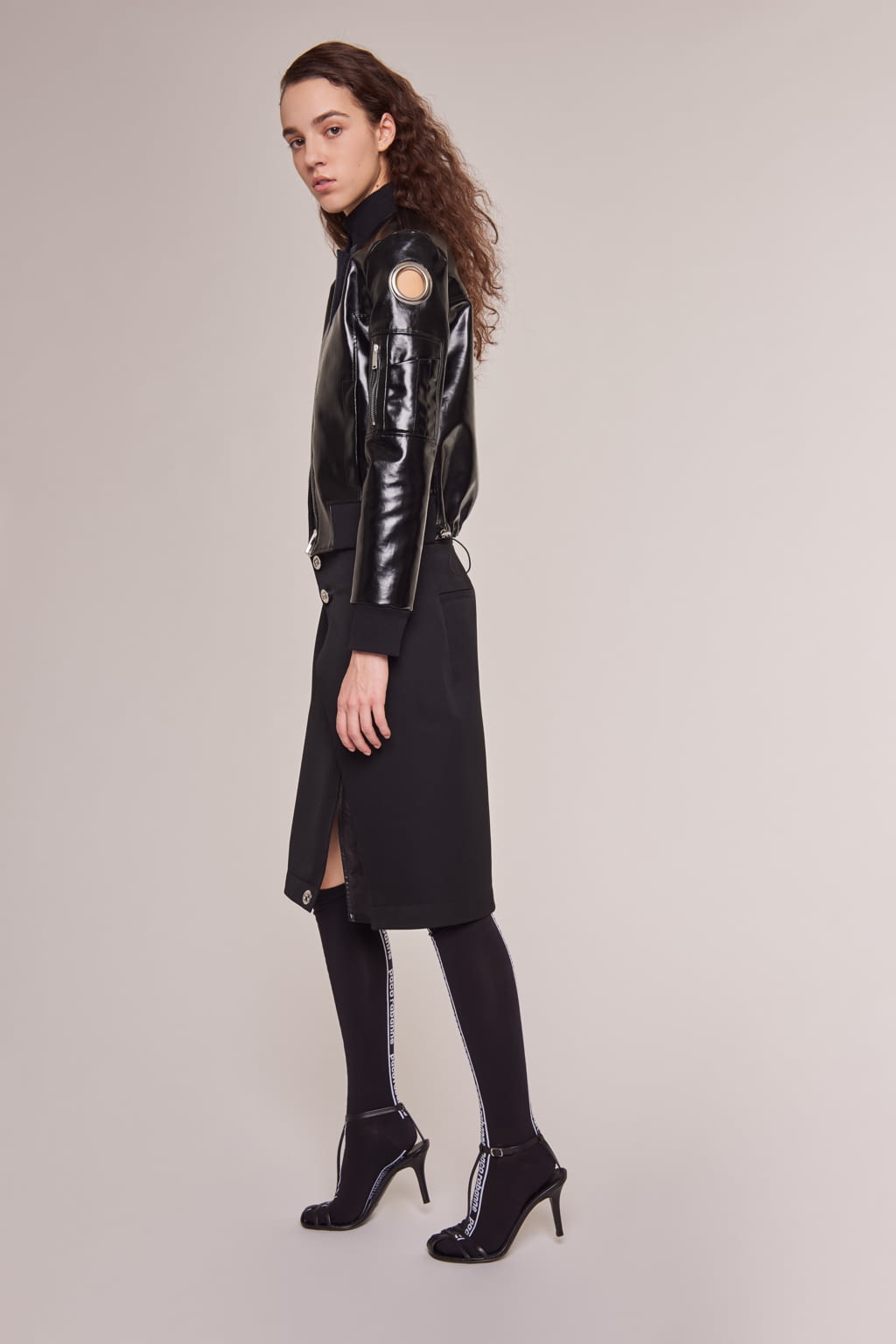 Fashion Week Paris Pre-Fall 2017 look 9 from the Rabanne collection womenswear