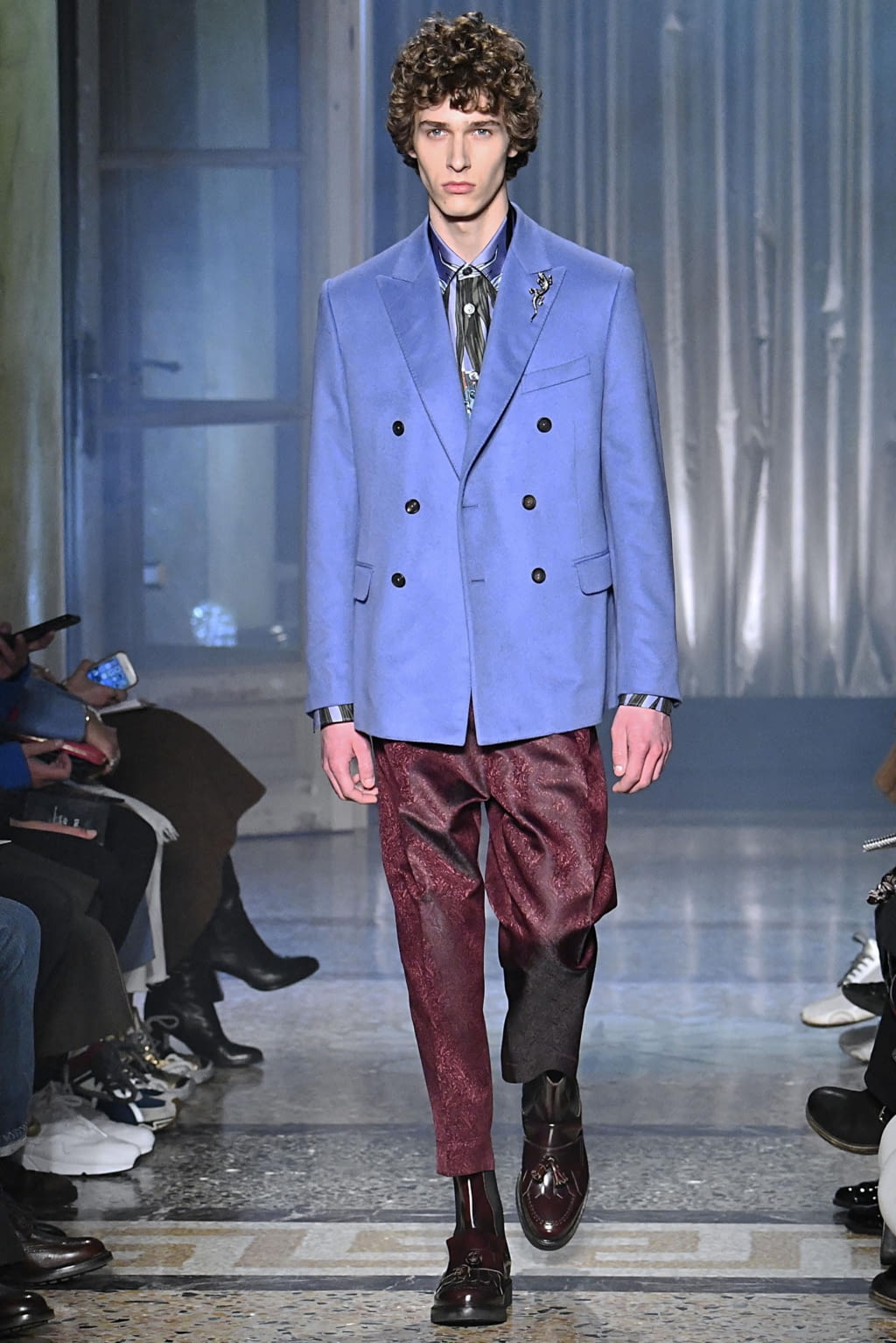 Fashion Week Milan Fall/Winter 2019 look 6 from the Pal Zileri collection menswear
