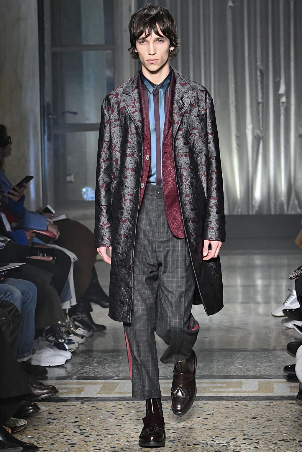 Fashion Week Milan Fall/Winter 2019 look 15 from the Pal Zileri collection menswear