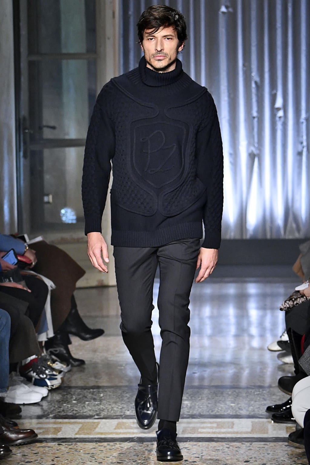 Fashion Week Milan Fall/Winter 2019 look 20 from the Pal Zileri collection menswear