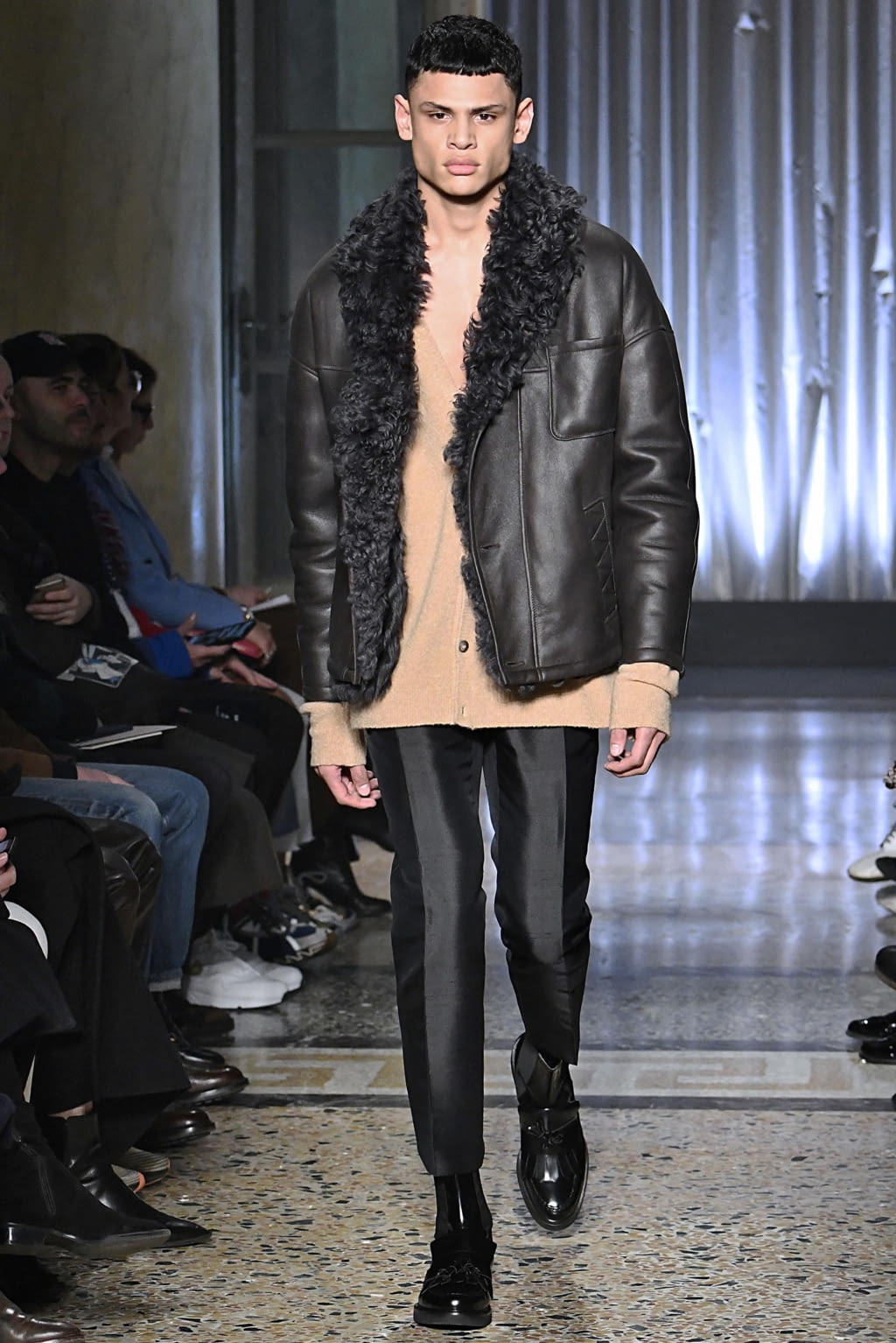 Fashion Week Milan Fall/Winter 2019 look 29 from the Pal Zileri collection menswear