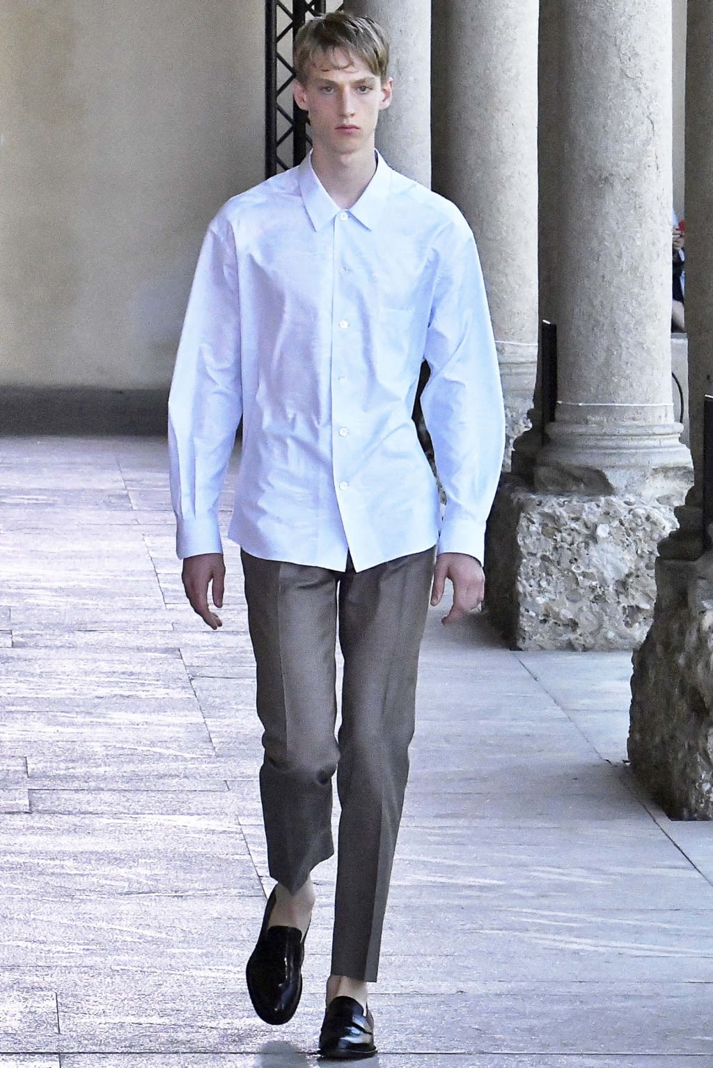 Fashion Week Milan Spring/Summer 2019 look 1 from the Pal Zileri collection 男装