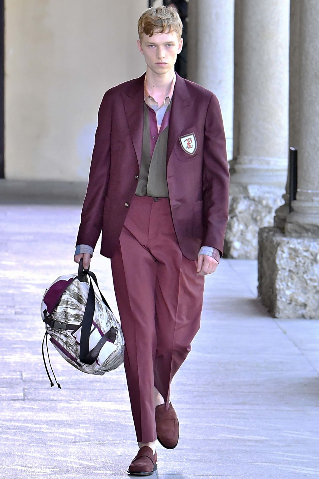 Fashion Week Milan Spring/Summer 2019 look 5 from the Pal Zileri collection 男装