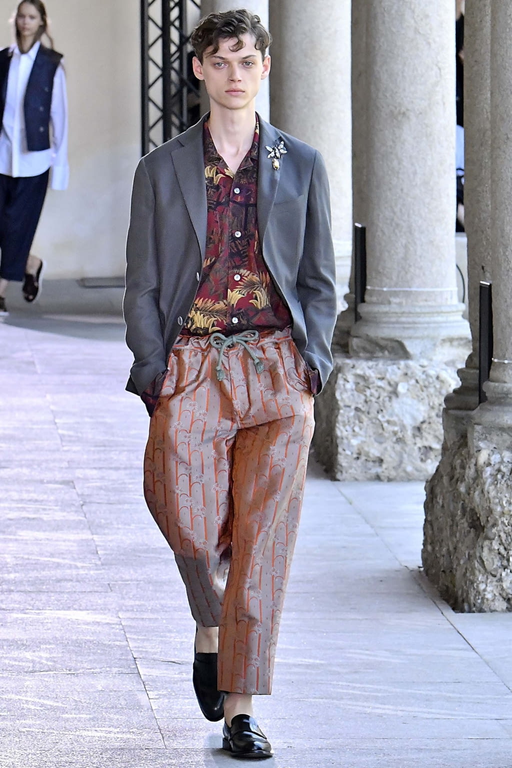 Fashion Week Milan Spring/Summer 2019 look 34 from the Pal Zileri collection 男装