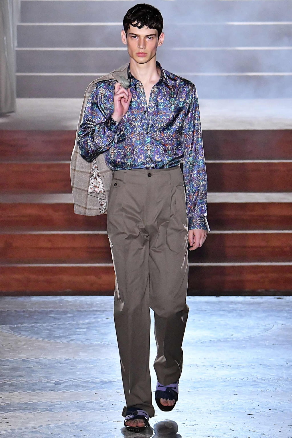 Fashion Week Milan Spring/Summer 2020 look 6 from the Pal Zileri collection 男装