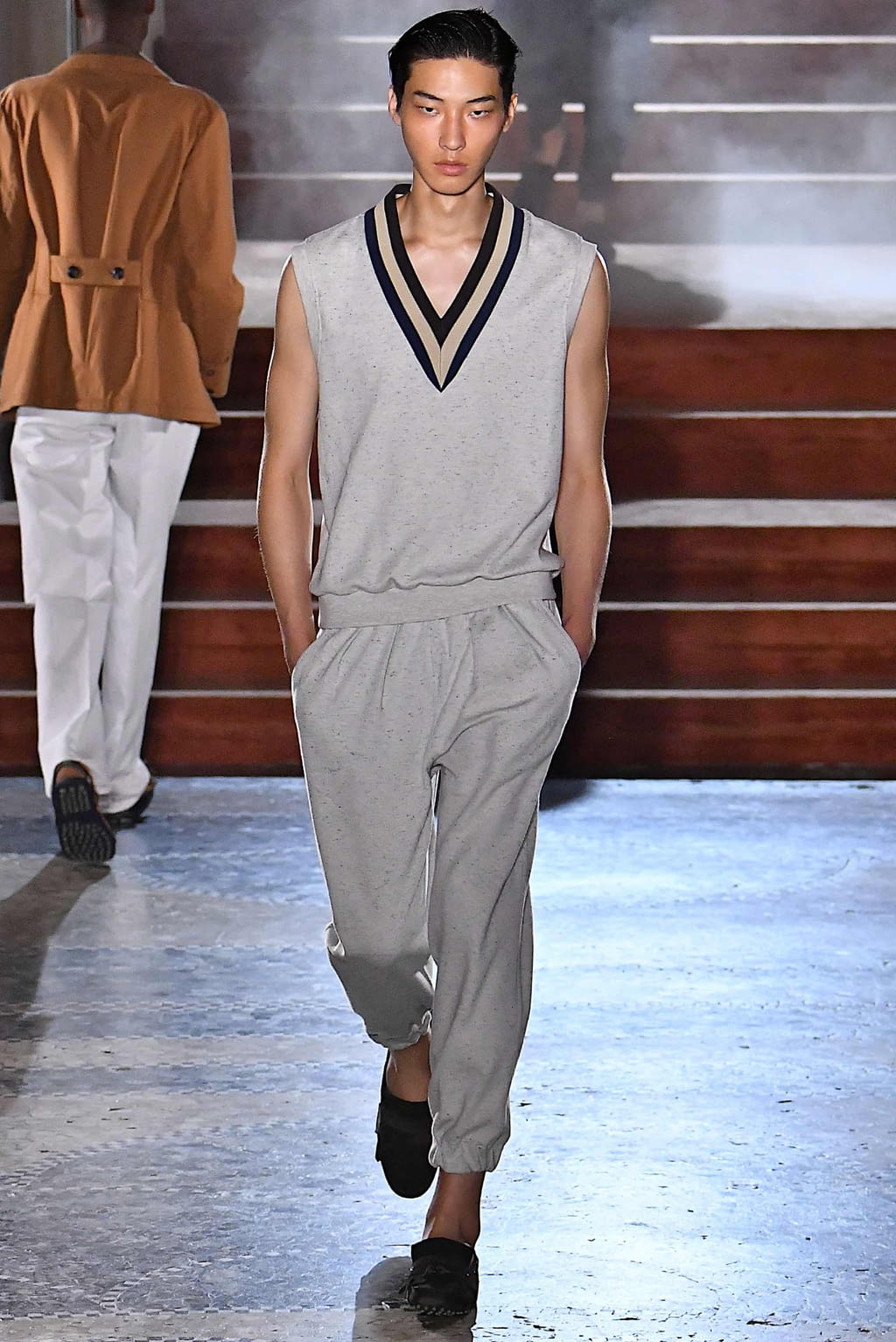 Fashion Week Milan Spring/Summer 2020 look 23 from the Pal Zileri collection menswear