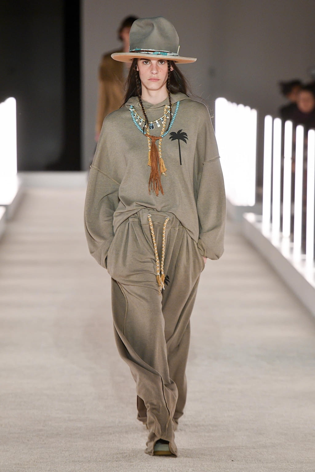 Fashion Week New York Fall/Winter 2020 look 11 de la collection Palm Angels womenswear