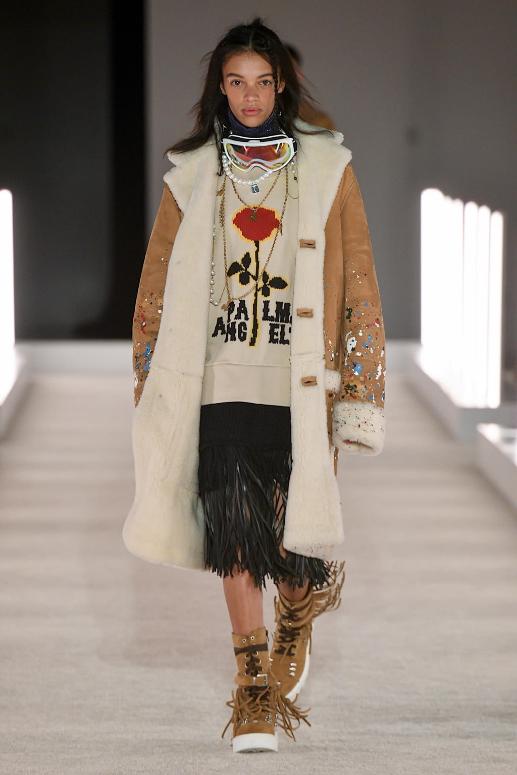 Fashion Week New York Fall/Winter 2020 look 14 from the Palm Angels collection 女装