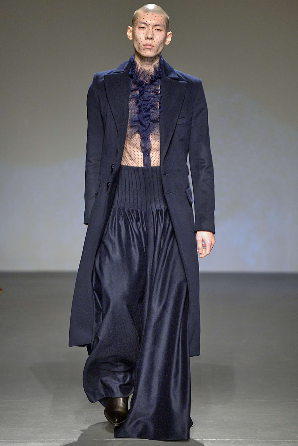 Fashion Week New York Fall/Winter 2019 look 13 from the Palomo Spain collection 男装