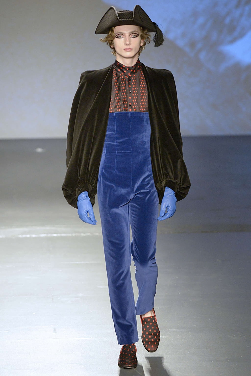 Fashion Week New York Fall/Winter 2019 look 17 from the Palomo Spain collection menswear