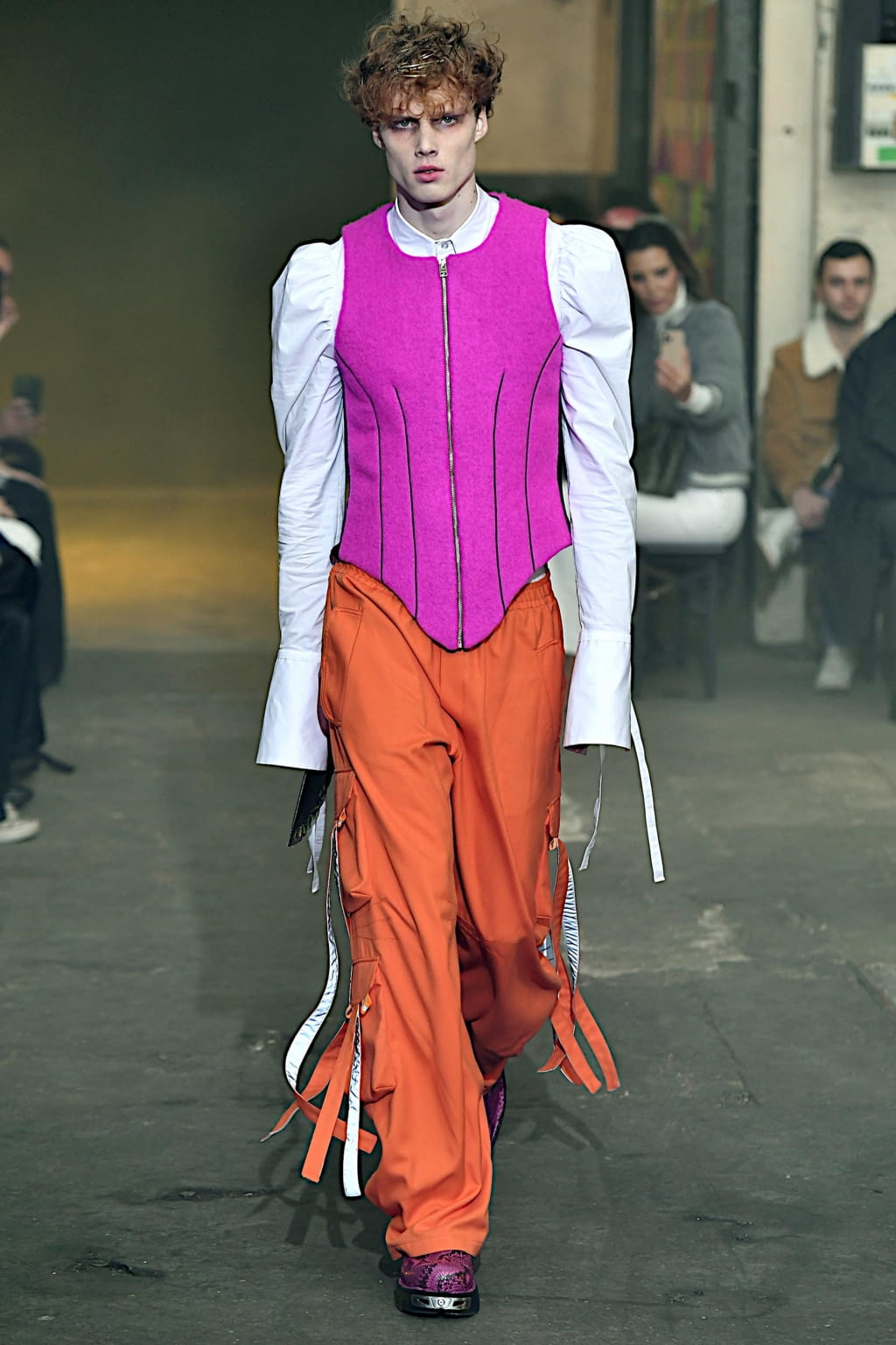 Fashion Week Paris Fall/Winter 2020 look 24 from the Palomo Spain collection 男装