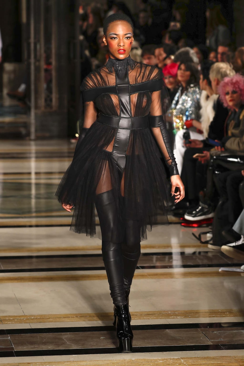 Fashion Week London Fall/Winter 2018 look 16 from the Pam Hogg collection womenswear