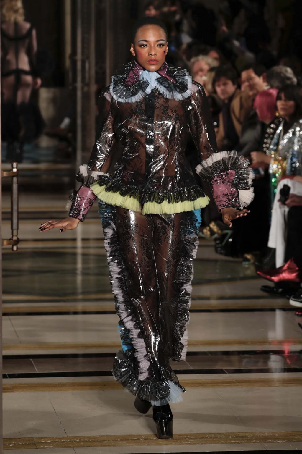 Fashion Week London Fall/Winter 2018 look 3 from the Pam Hogg collection womenswear