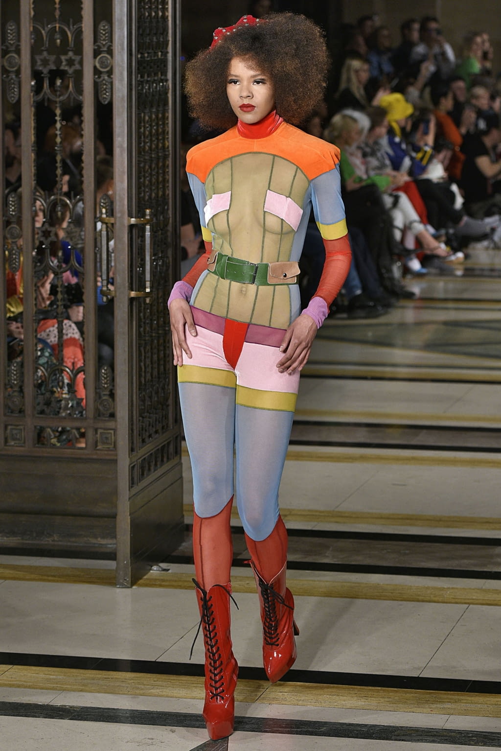 Fashion Week London Fall/Winter 2019 look 27 from the Pam Hogg collection womenswear