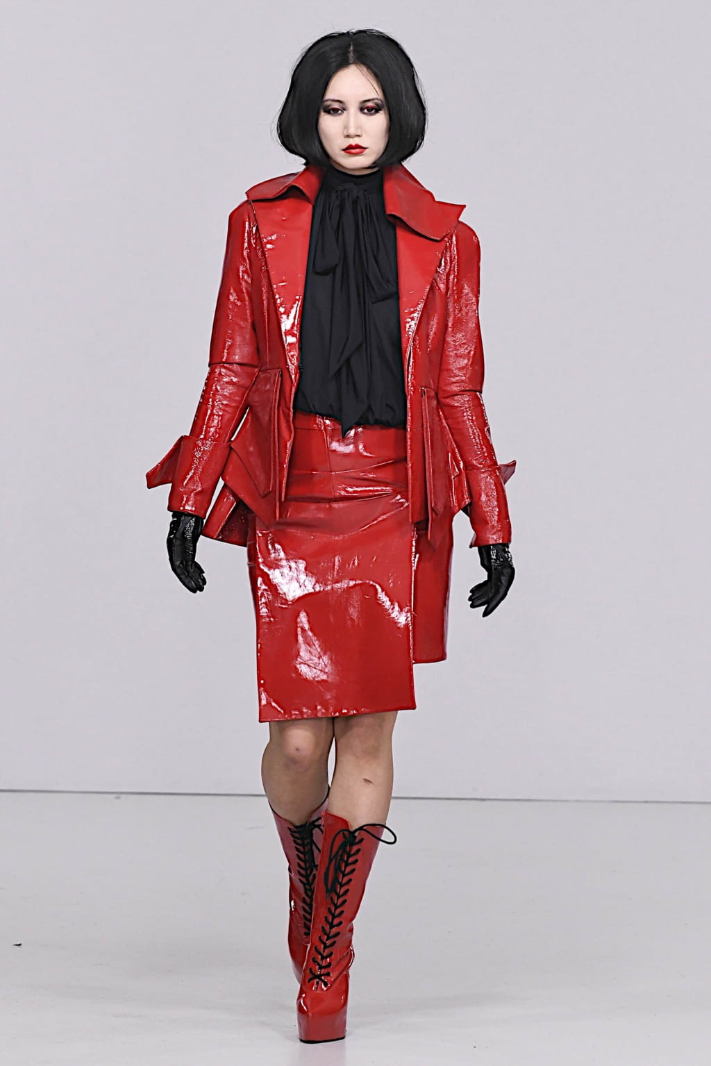 Fashion Week London Fall/Winter 2020 look 27 from the Pam Hogg collection 女装